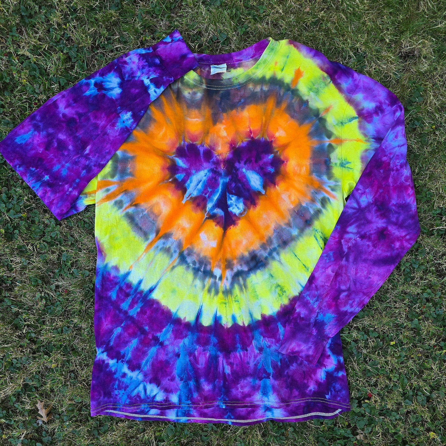 Halloween Heart Ice Dye Adult