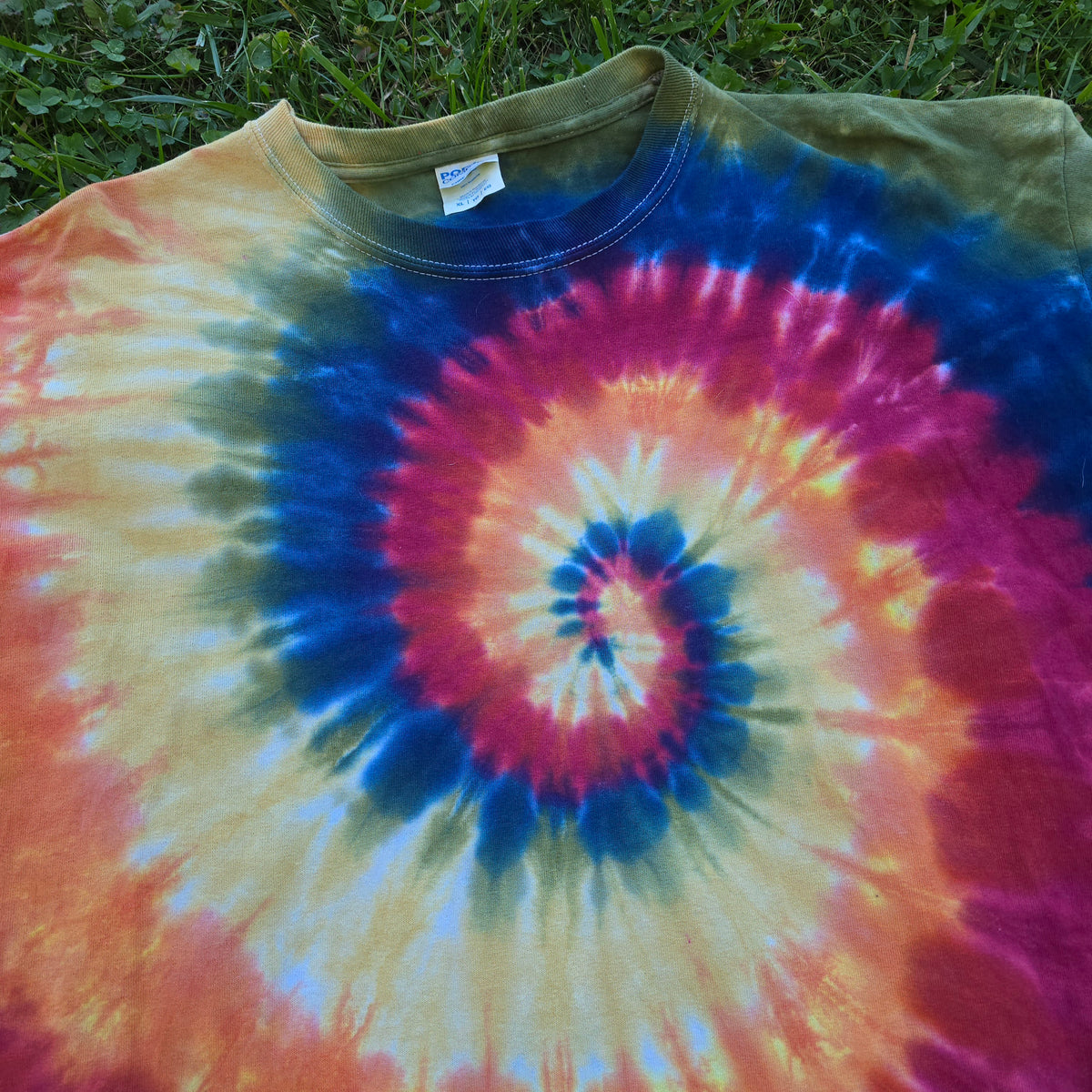 October Design of the Month: Harvest Rainbow Spiral