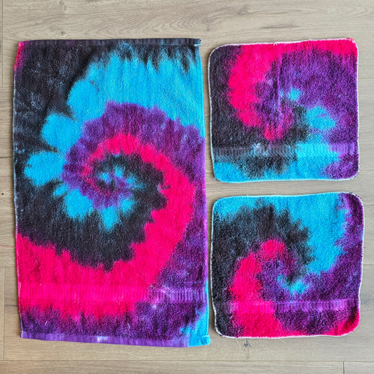 Galaxy Spiral Hand Towel Set